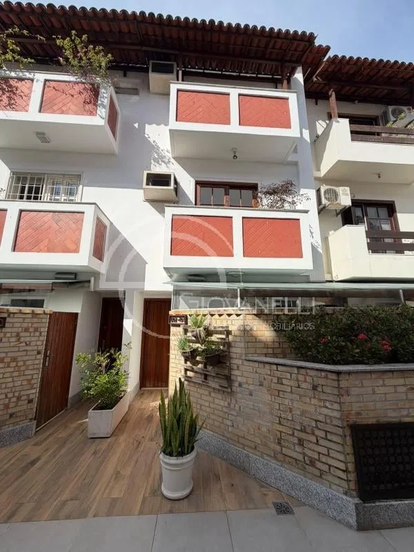 Casa triplex de 242 m² com 3 quartos e 2 vagas — photo 10