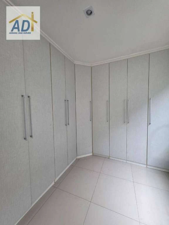 180 m² house with 5 bedrooms and a pool area — photo 4
