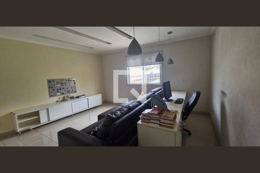Washing machine in a 4-bedroom house, 223 m² — photo 5