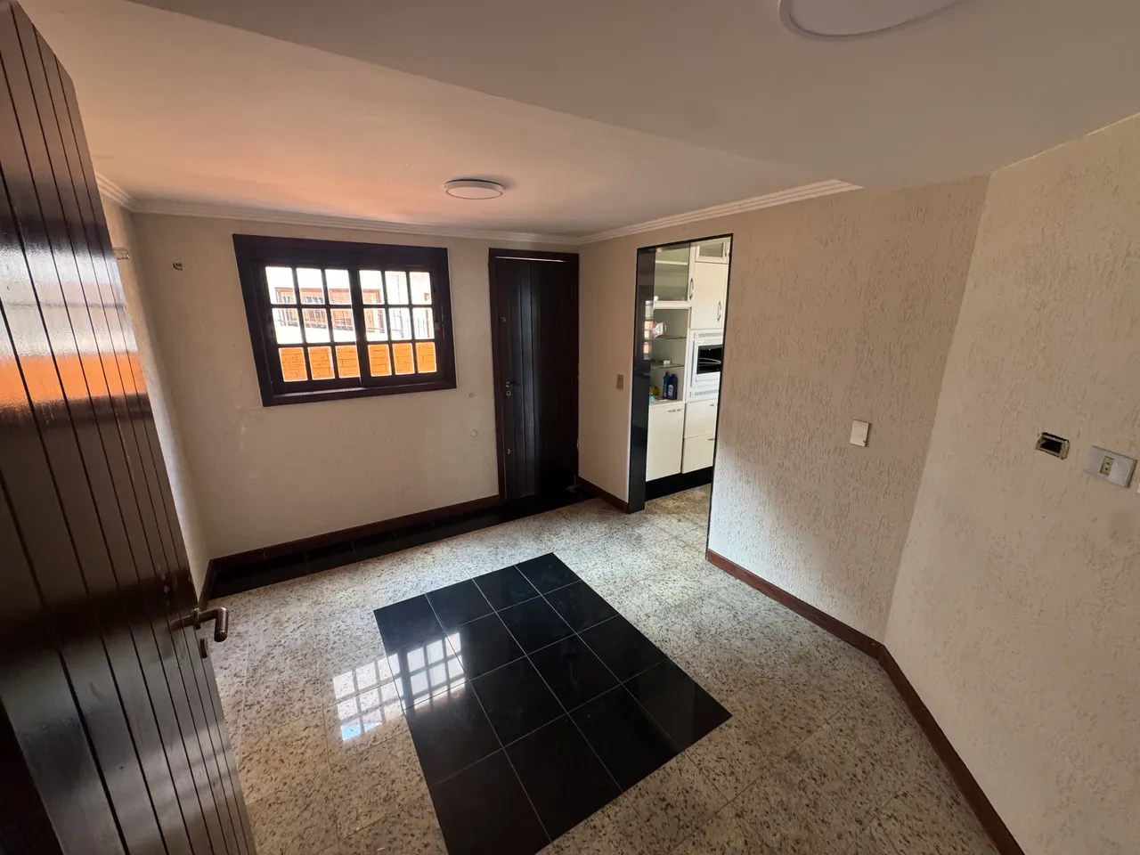 Furnished house with 4 bedrooms and grill on the balcony — photo 10