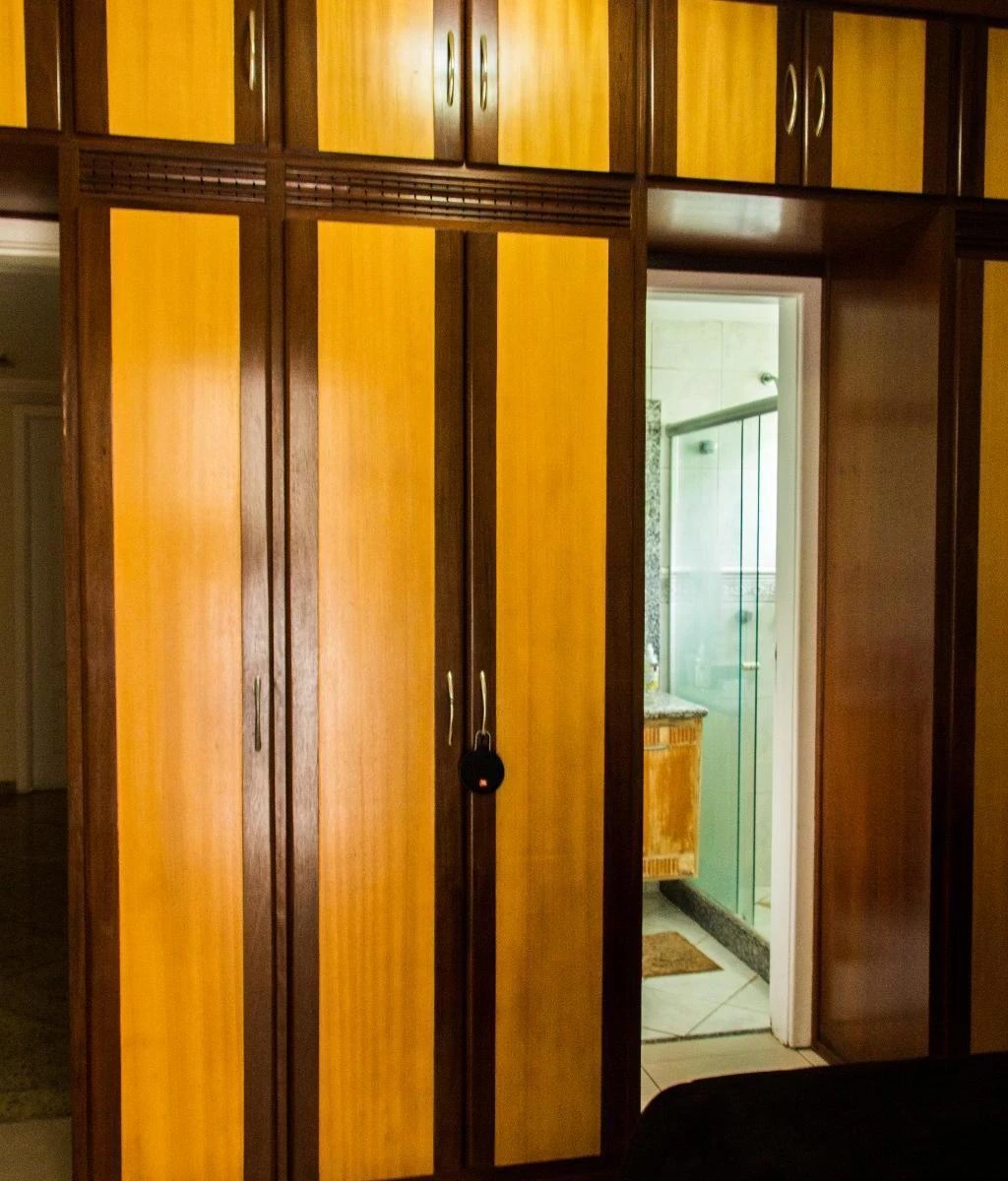 Casa com 4 quartos, 400 m² e 6 banheiros — photo 22