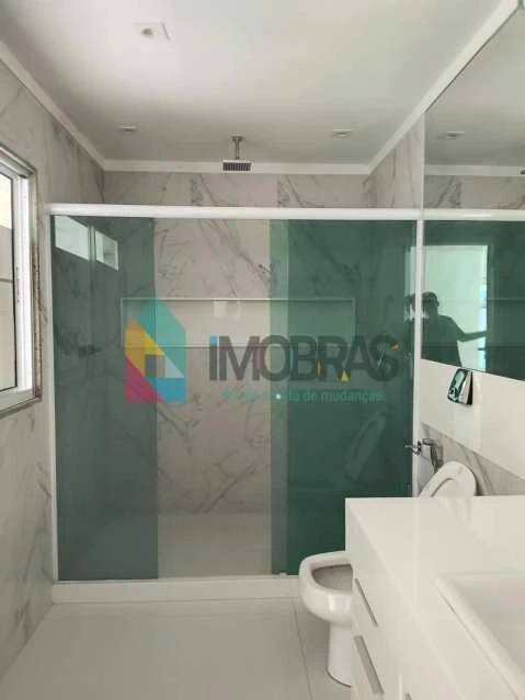 Triplex penthouse 660 m² with 3 suites and parking — photo 8