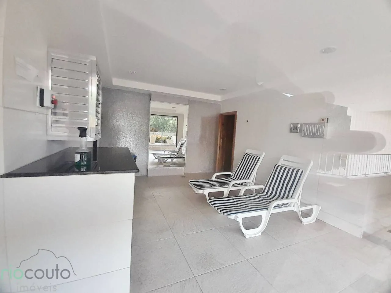 Park view in a one-bedroom apartment, 76 m² — photo 30