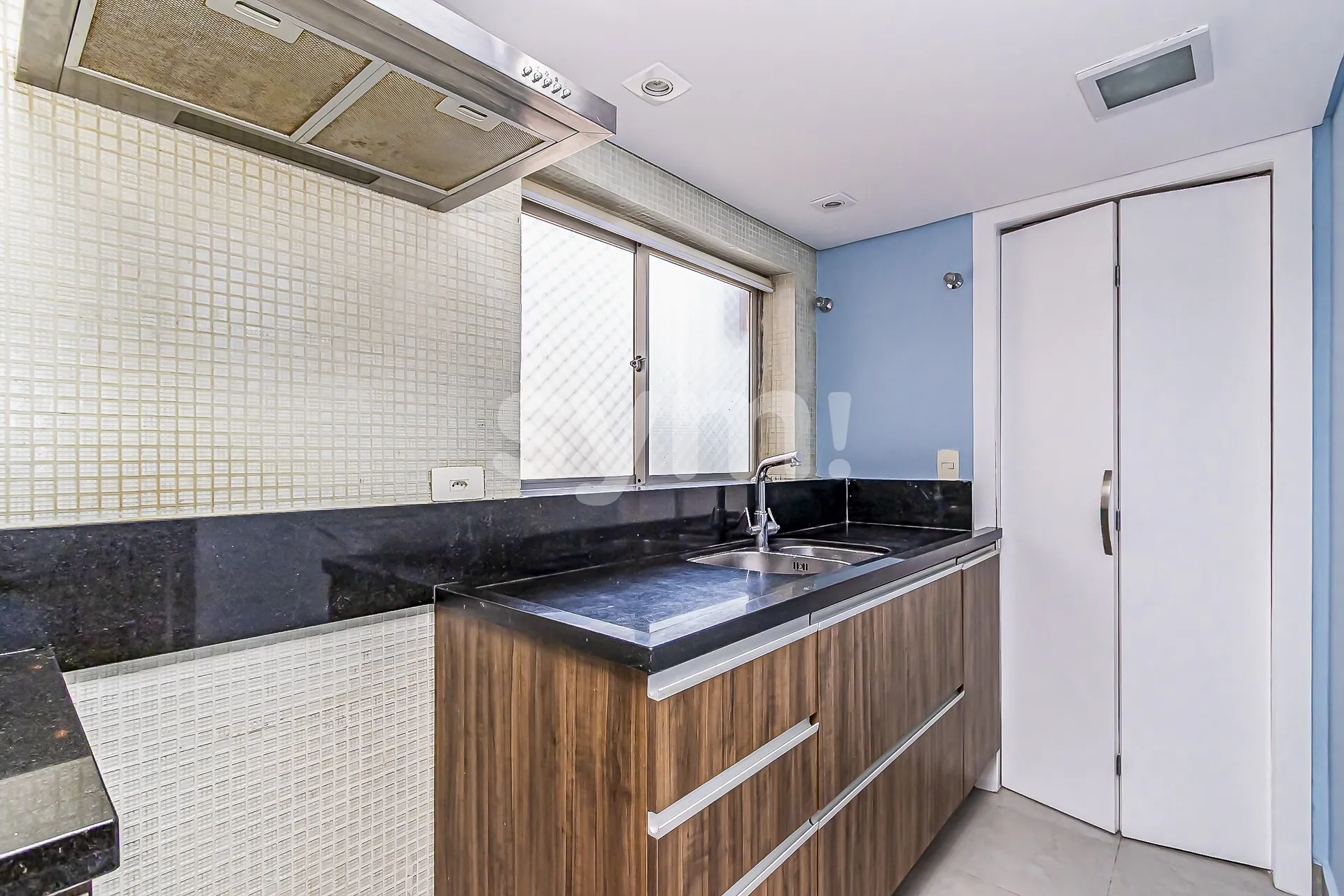 Apartamento mobiliado de 2 quartos com varanda envidraçada — photo 11