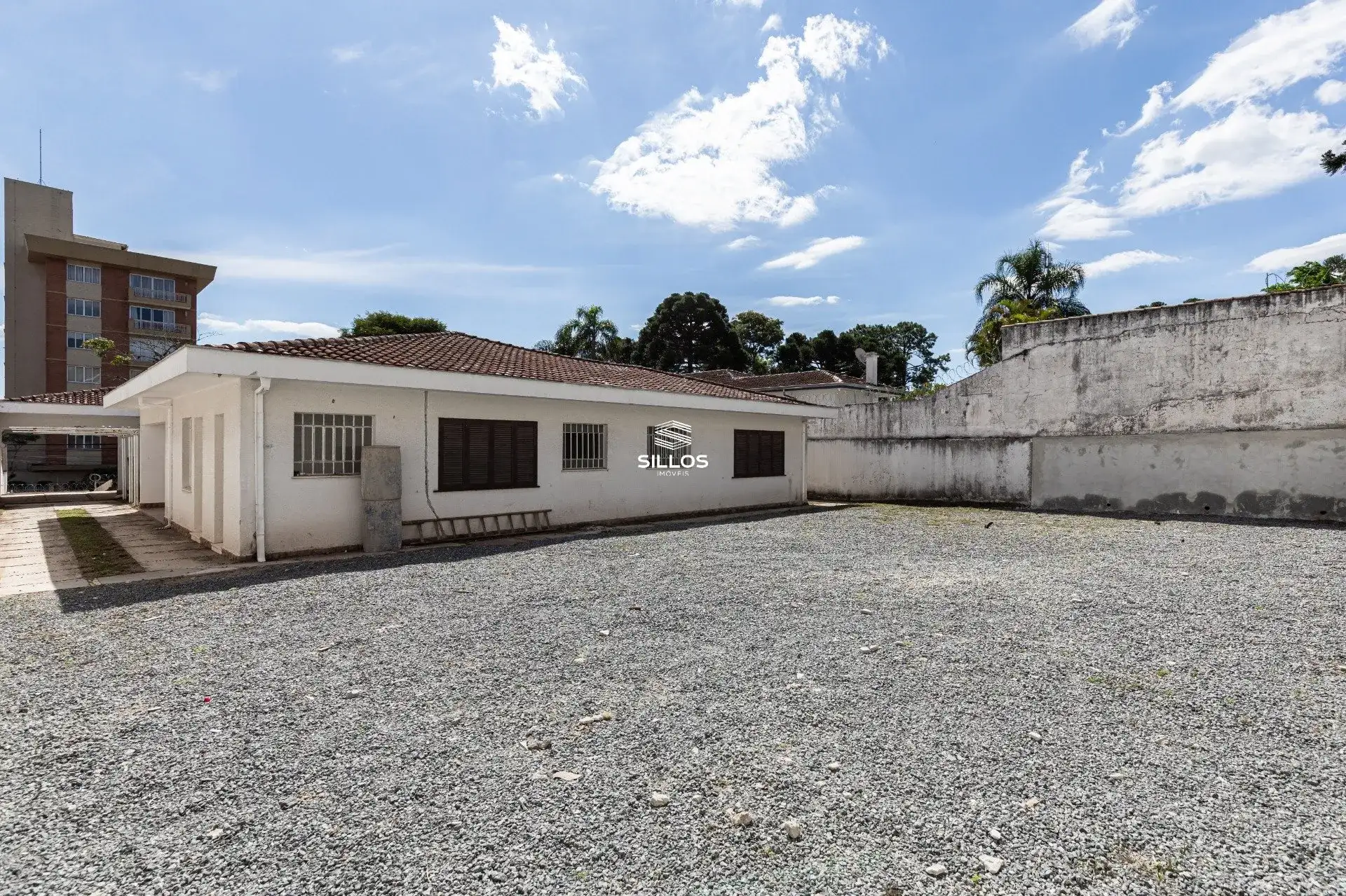 Casa térrea com 5 quartos e 5 banheiros — photo 31