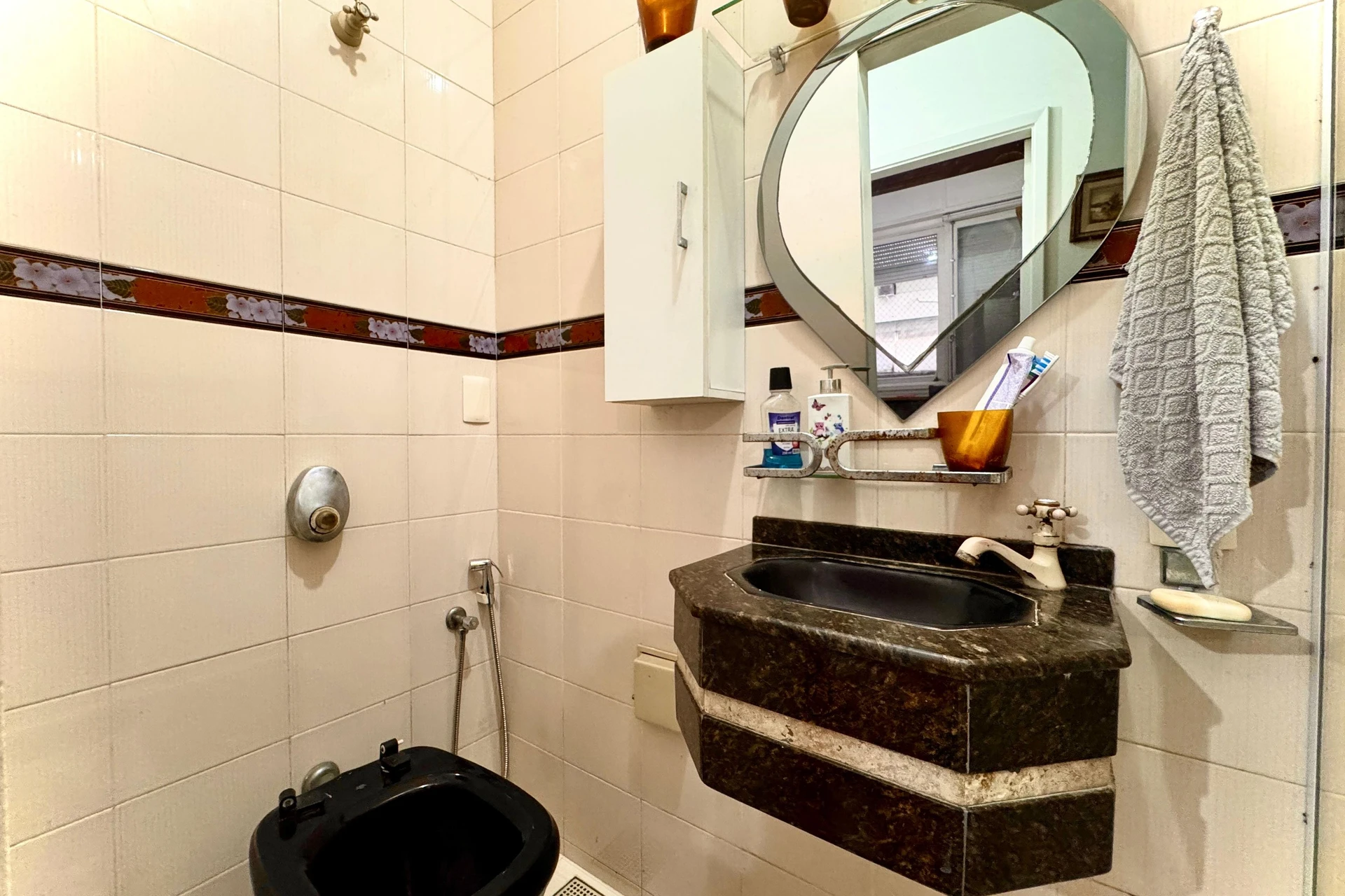 Квартира з 2 спальнями та робочим місцем — photo 38
