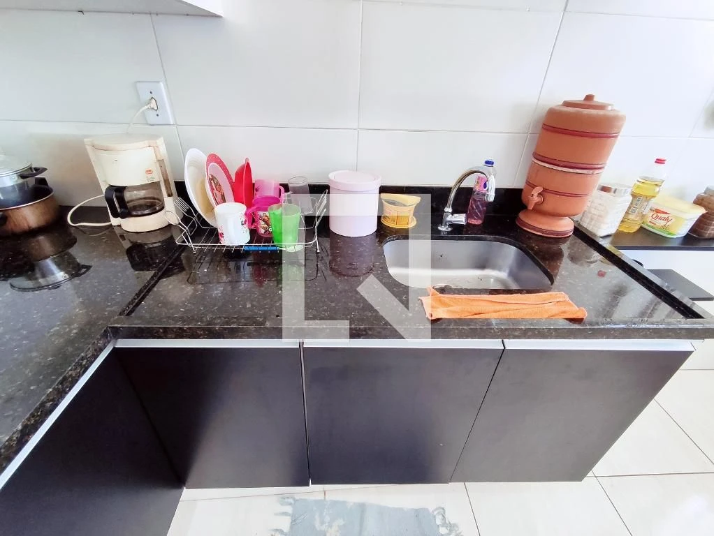 Дом 120 м² с застеклённым балконом и панорамными окнами — photo 24