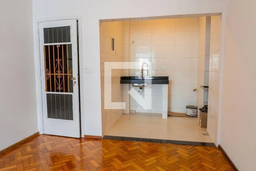 1-bedroom apartment with a separate kitchen, 40 m² — photo 11