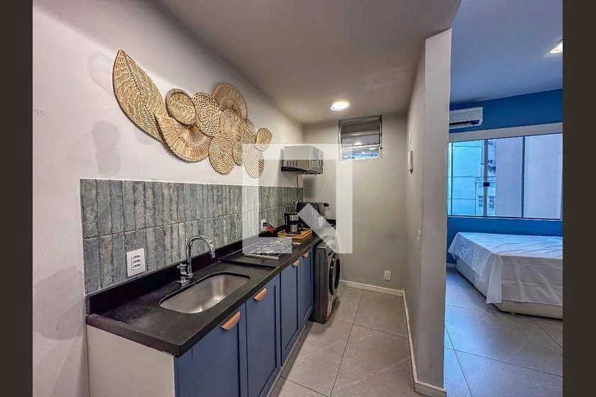 Furnished 32 m² apartment with 1 bedroom and no parking — photo 10