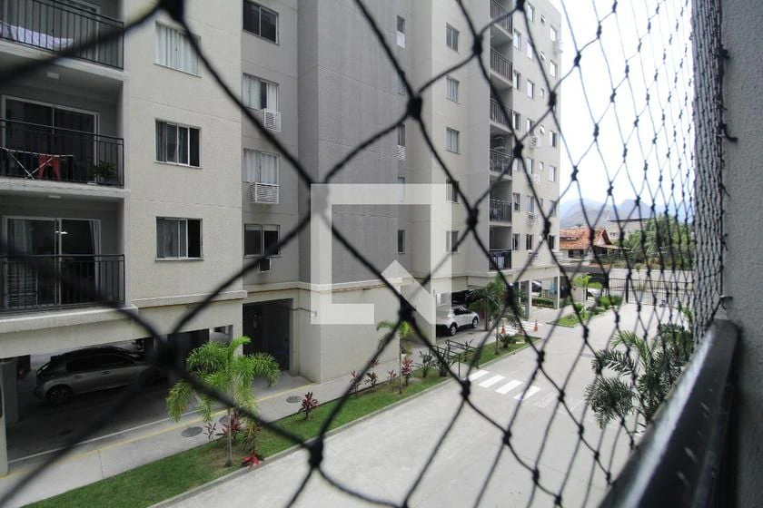 Furnished 50 m² apartment with 2 bedrooms and balcony — photo 8