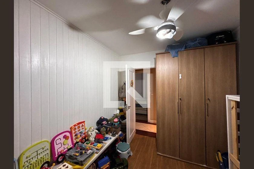 Furnished apartment with a built-in balcony grill and 4 bedrooms — photo 40