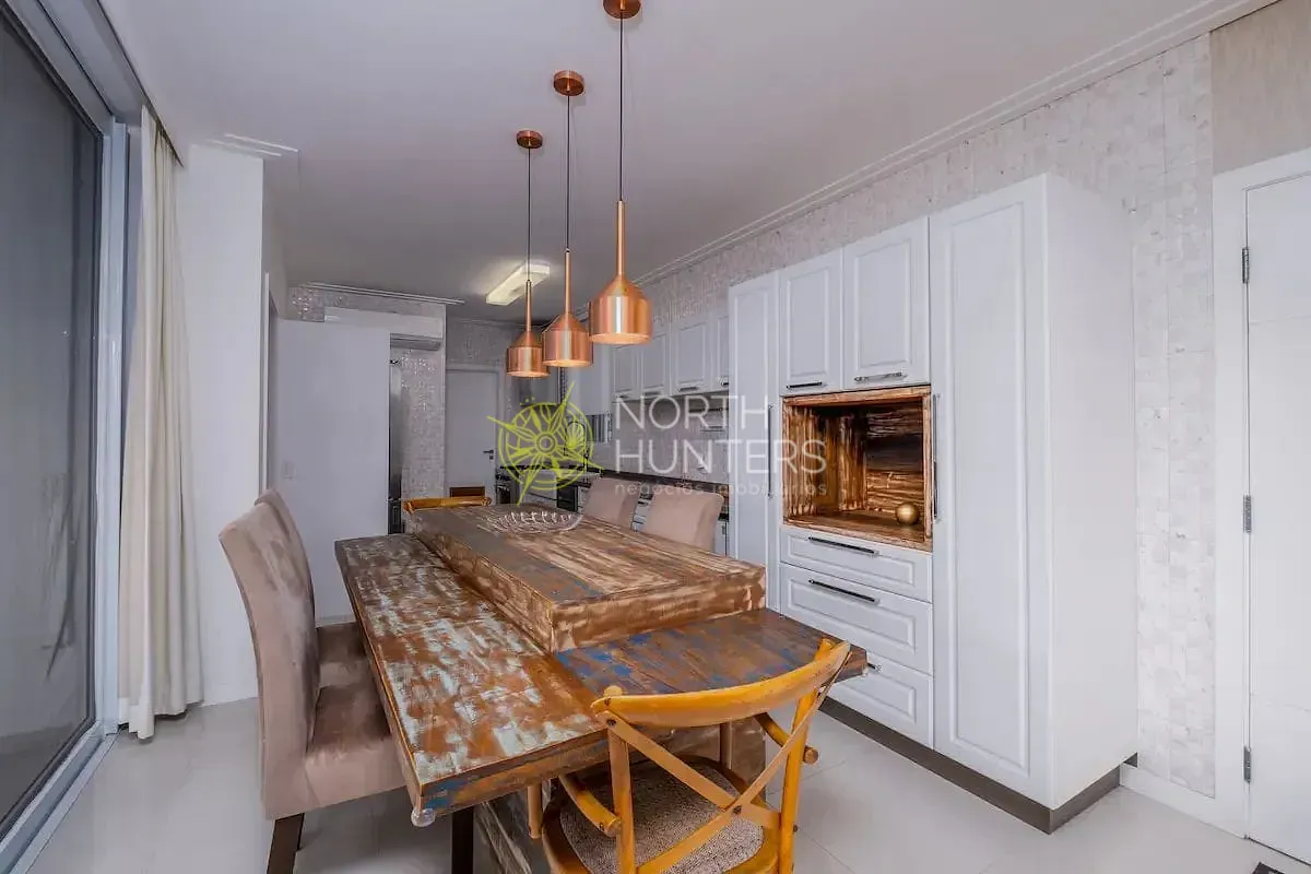 Мебльована квартира з відкритою кухнею 299 м² — photo 2