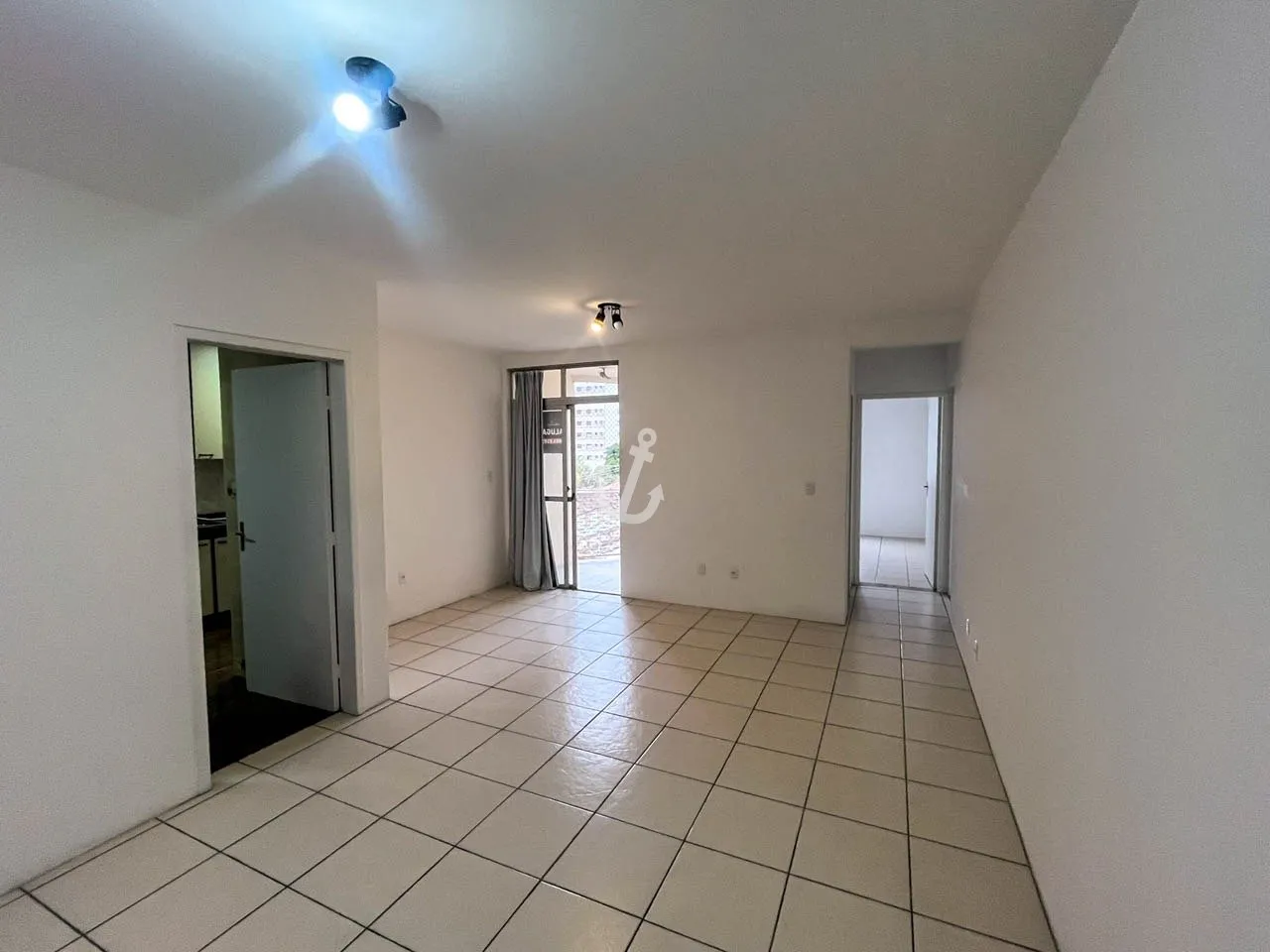 75 m² apartment with 2 bedrooms and 1 parking space