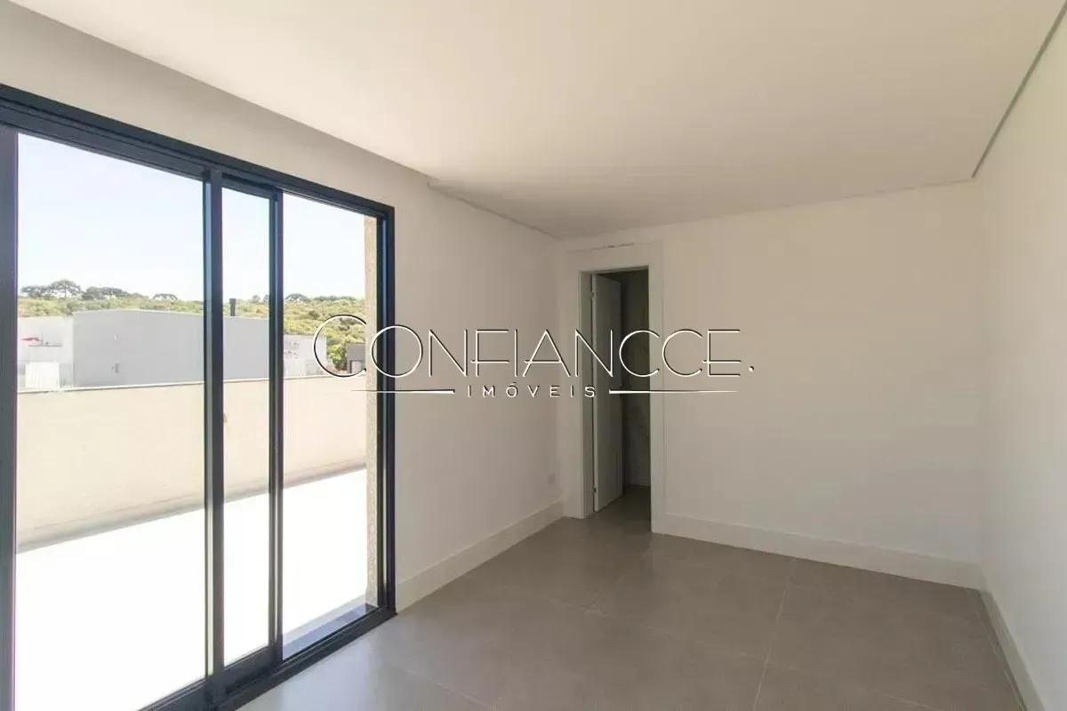 Furnished 3-suite house with gas stove open-plan kitchen — photo 23