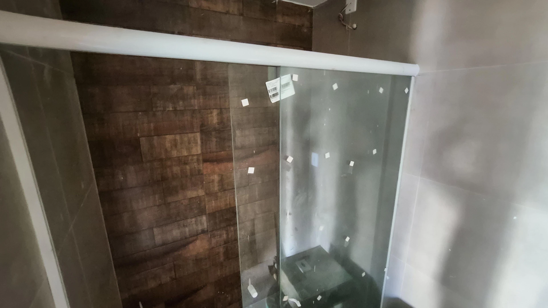 Apartment with 2 bedrooms and a balcony with grill — photo 49