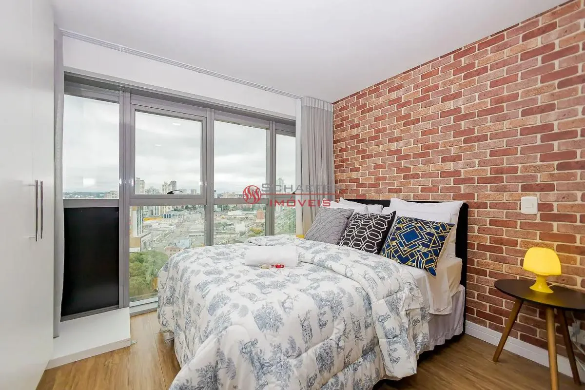 Apartamento mobiliado de 1 quarto com mesa de trabalho — photo 4