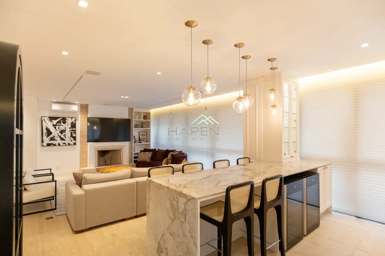 Квартира 215 м² с 3 спальнями-сюитами и 5 ванными — photo 11
