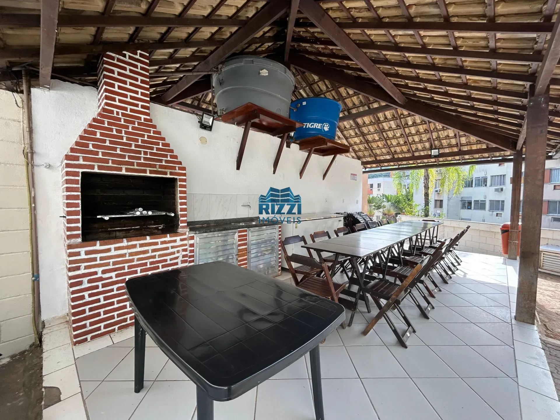 Apartment with 3 bedrooms and gas water heating — photo 27