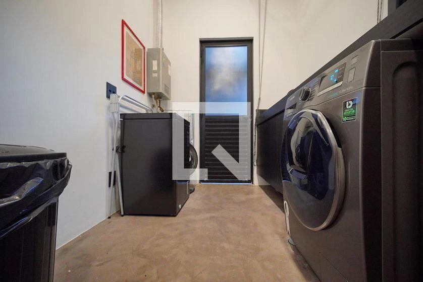 Mountain view in a 5-bedroom house, 330 m² — photo 47