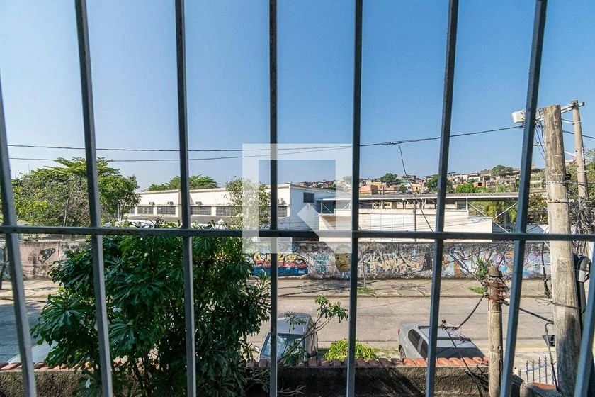 Casa amueblada con 3 dormitorios y 240 m² con balcón — photo 28