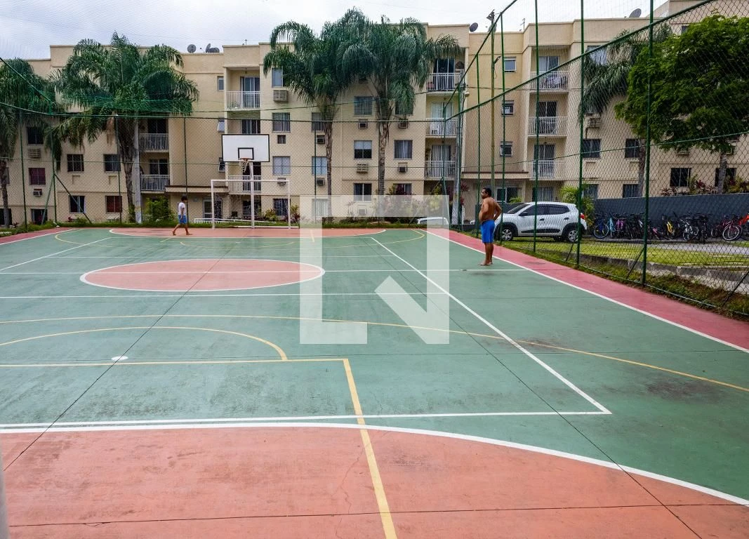 Apartamento com 2 quartos, 1 banheiro e varanda — photo 41