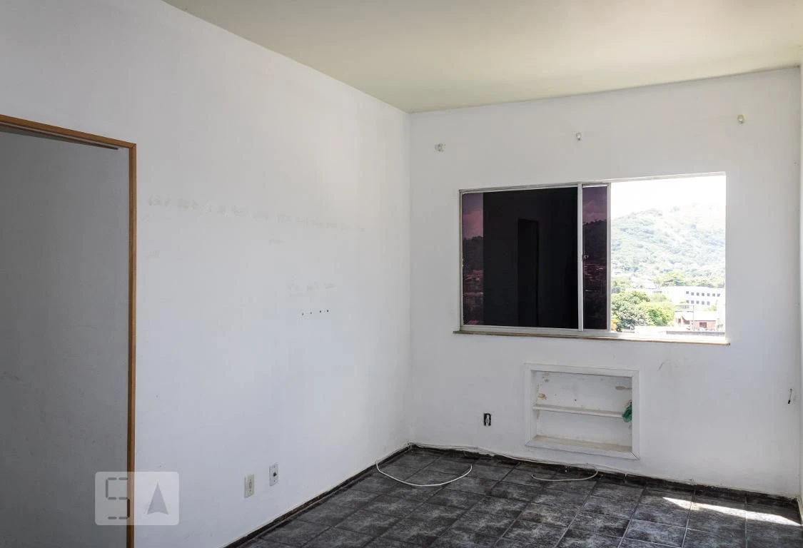 Unfurnished 2-bedroom apartment with 1 parking space — photo 40