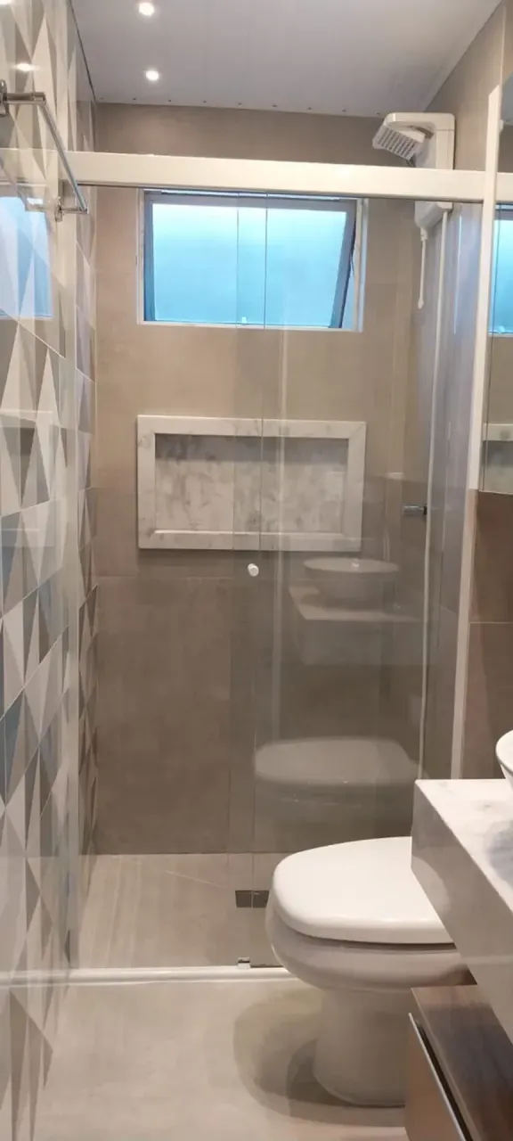 Apartamento de 2 quartos com cozinha integrada