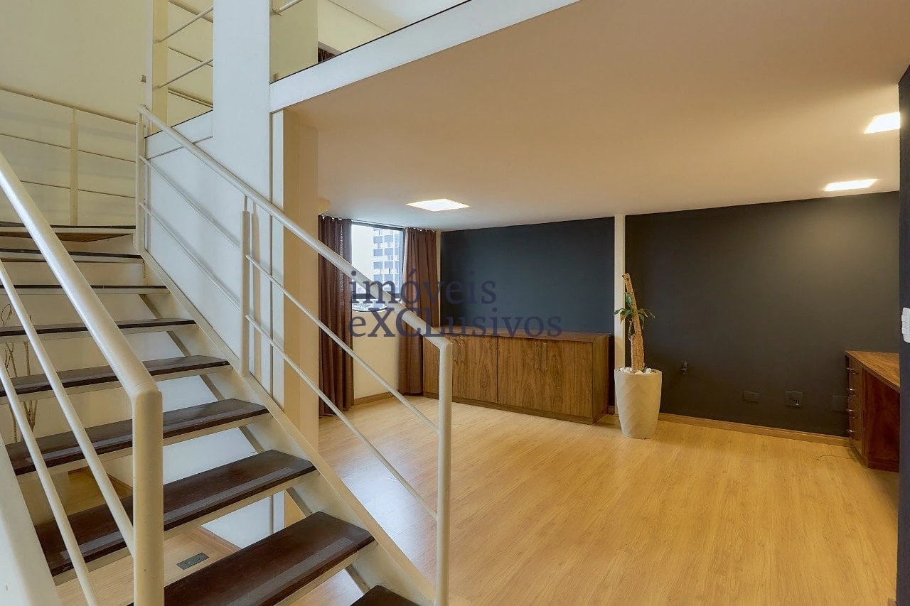 Home office in a 2-bedroom apartment, 110 m² — photo 4