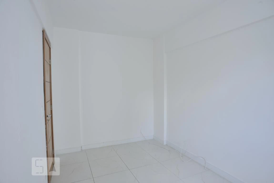 2-bedroom apartment in a building with a gym — photo 29
