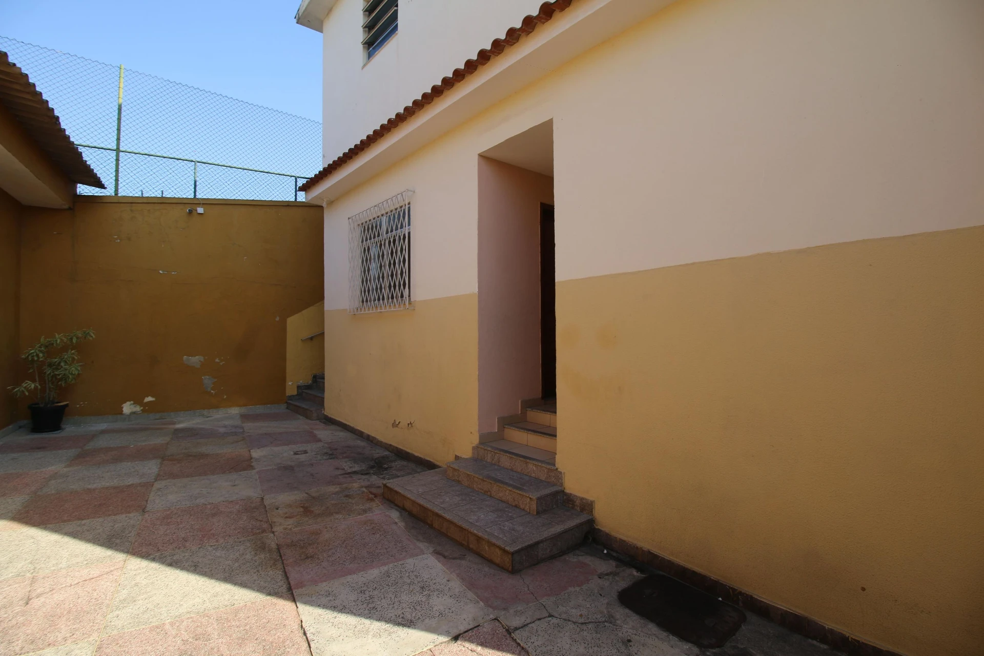 Apartamento para aluguel com 2 quartos, 1 banheiro — photo 15