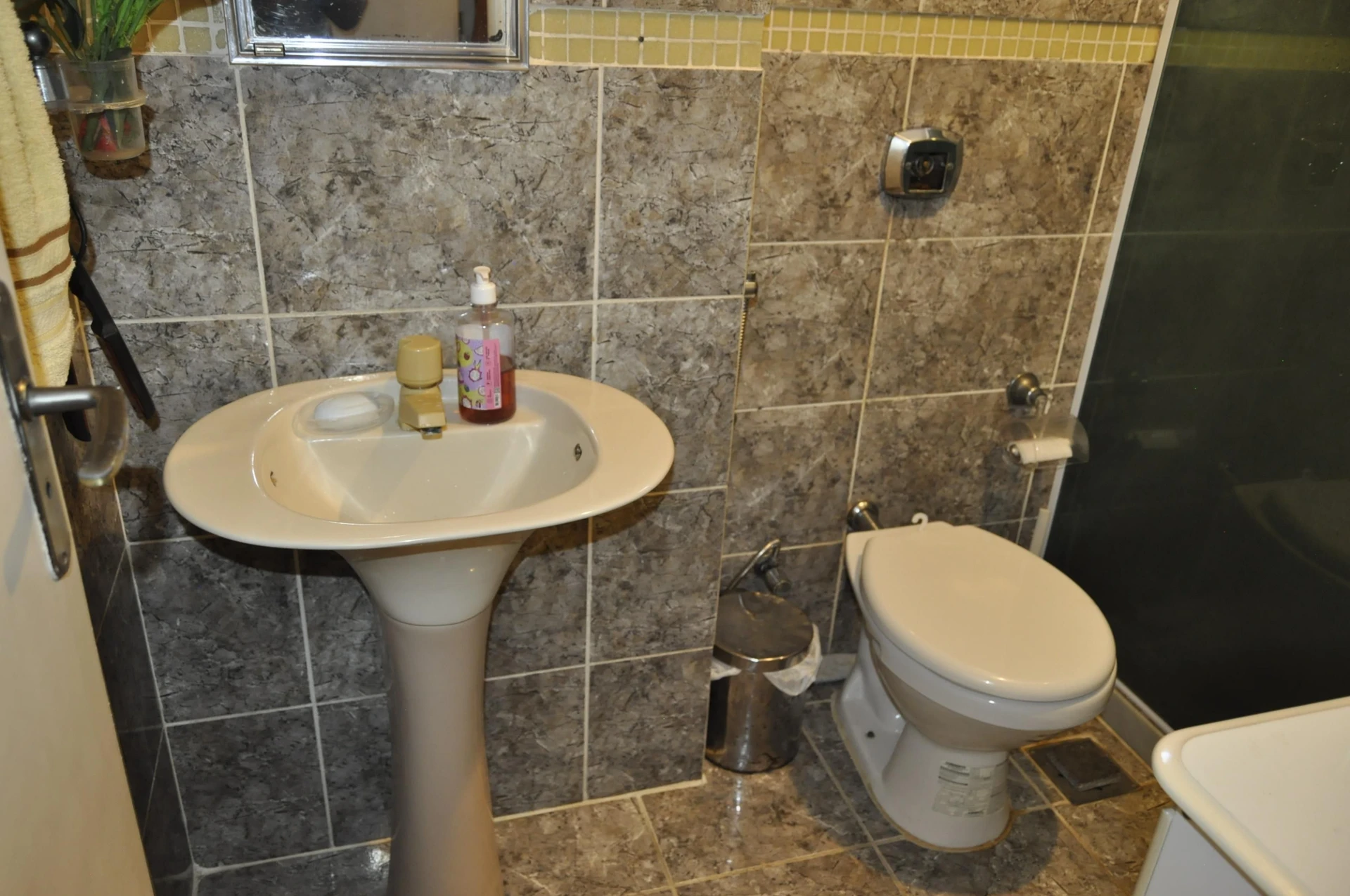 Apartamento mobiliado com 2 quartos e varanda privativa — photo 28