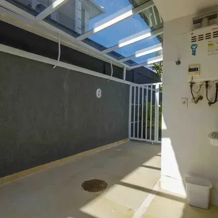 Furnished house, 470 m², with a bathtub — photo 11