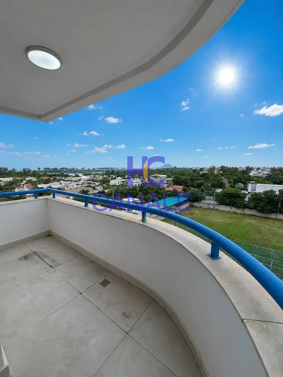 Rental apartment with 2 bedrooms and a balcony — photo 10