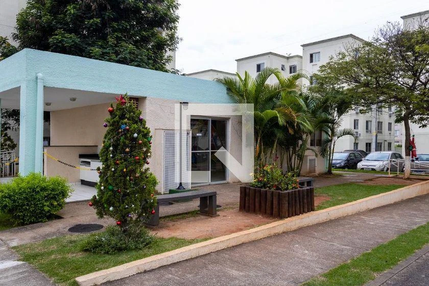 Apartamento para aluguel com 2 quartos e 1 banheiro — photo 44