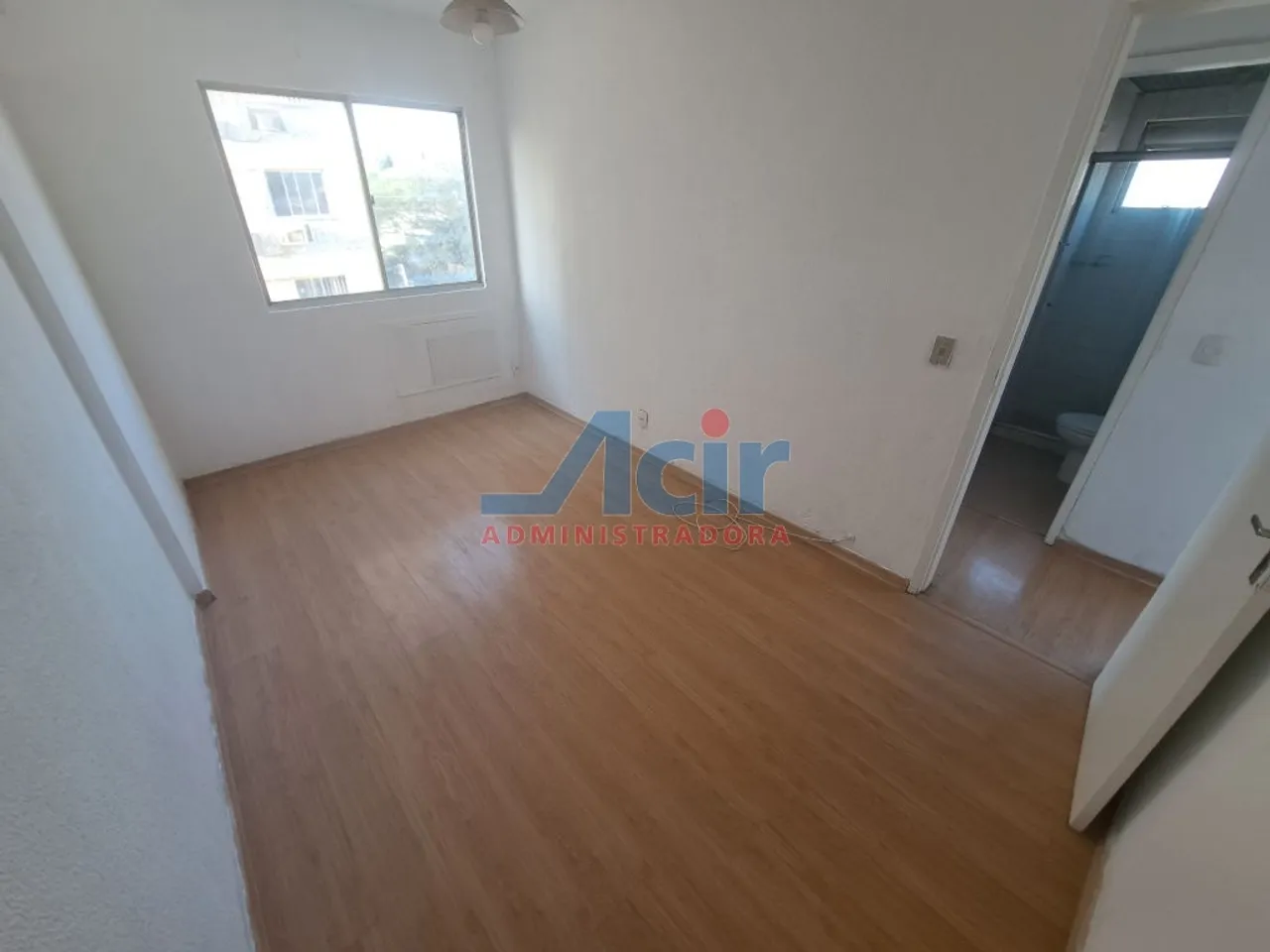 Apartamento con 2 dormitorios, 1 baño y parking — photo 3