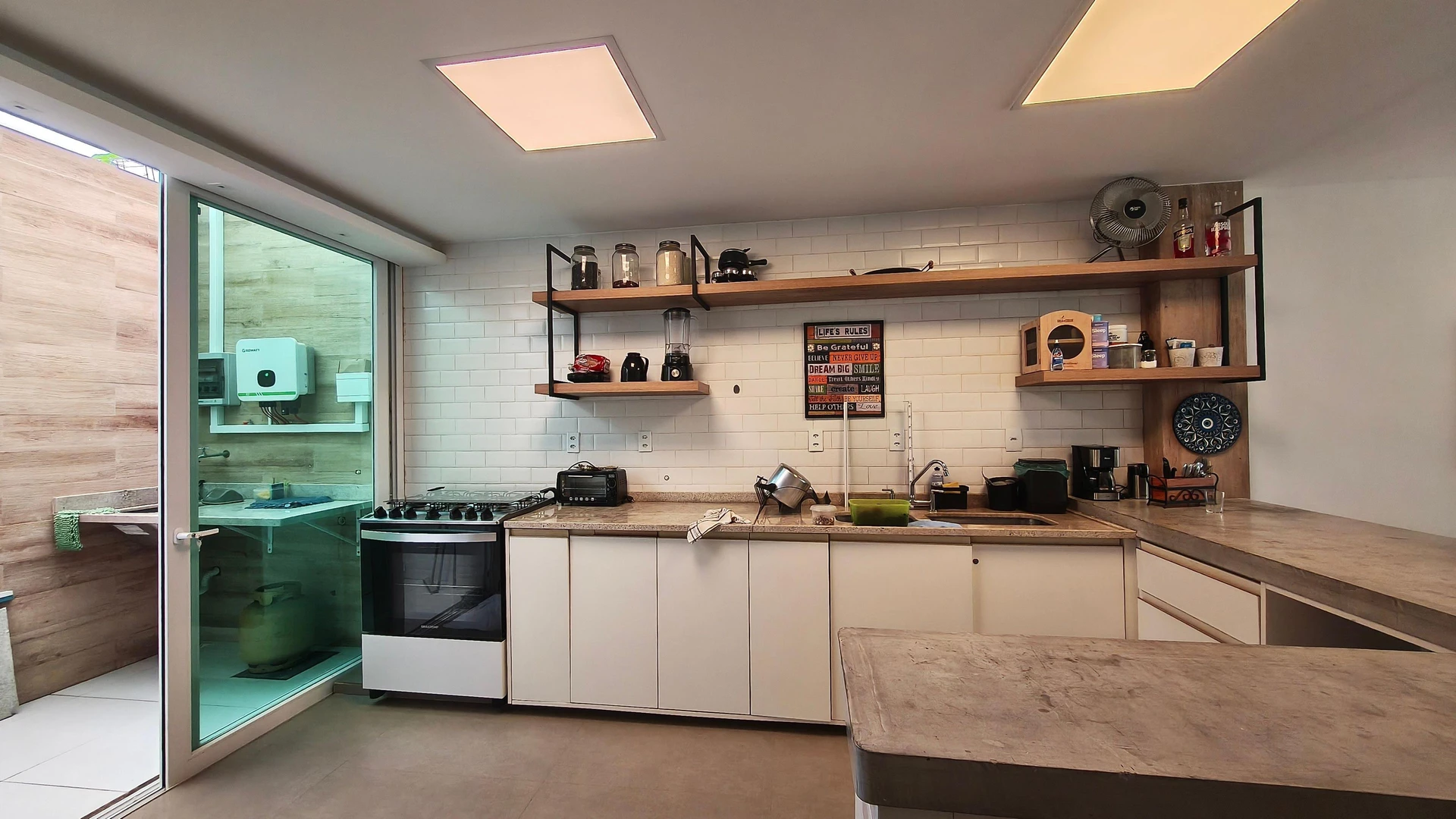 Furnished 3-bedroom house with private garden and 1 parking — photo 8