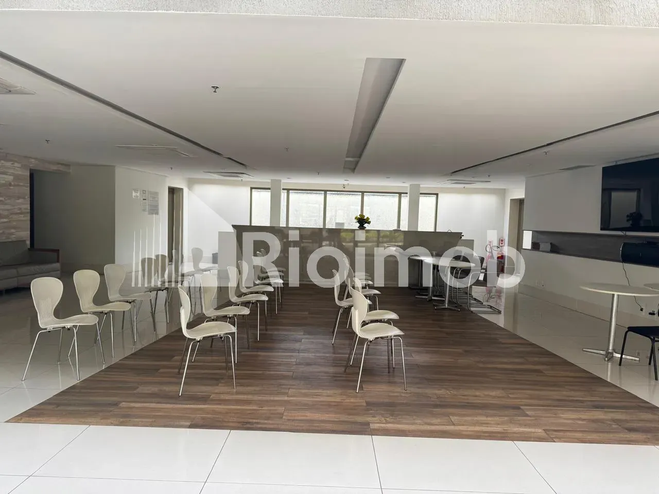 Apartamento de 45 m² com vista para as montanhas e secadora — photo 26