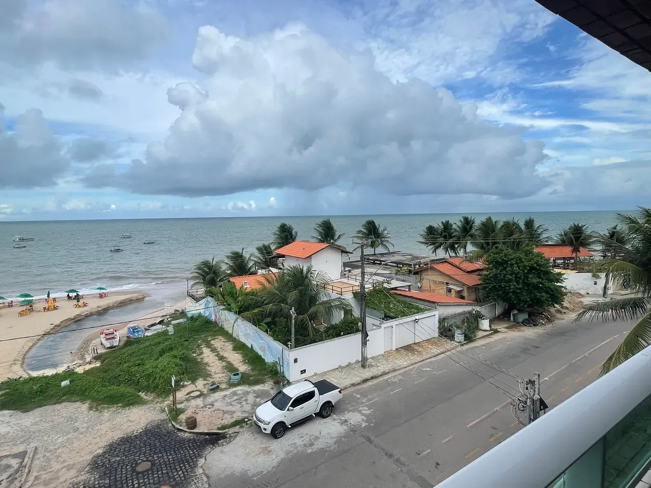 2-bedroom apartment with balcony and water view — photo 11