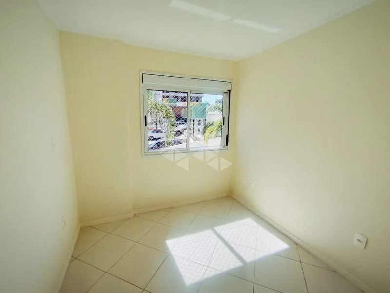 3-bedroom apartment in a building with a pool — photo 12