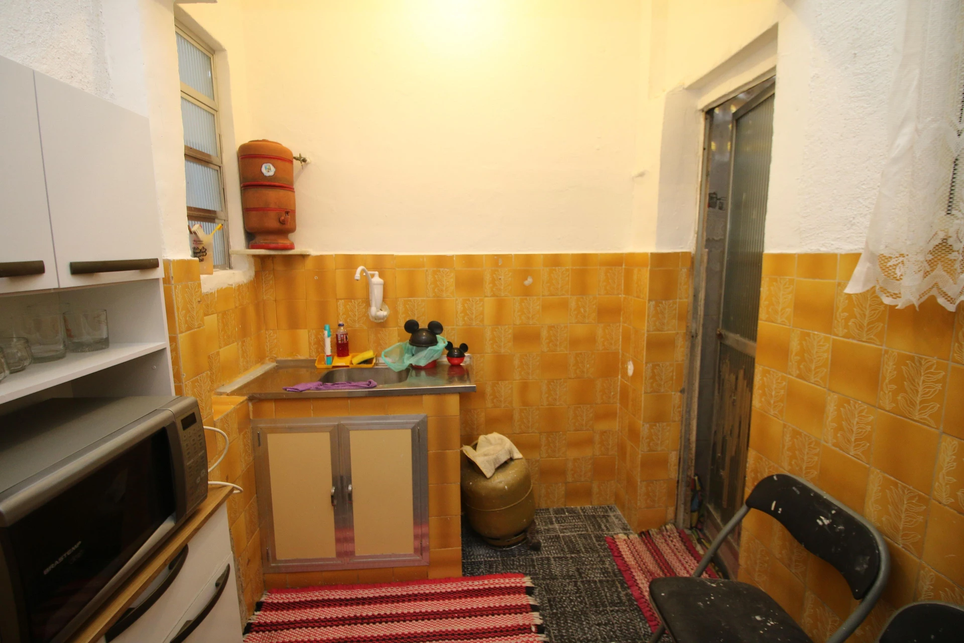 1-bedroom unfurnished apartment with fitted kitchen — photo 6