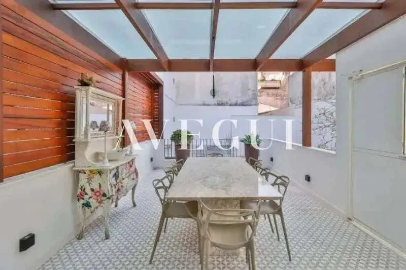 Furnished house with 4 bedrooms and 5 bathrooms — photo 12