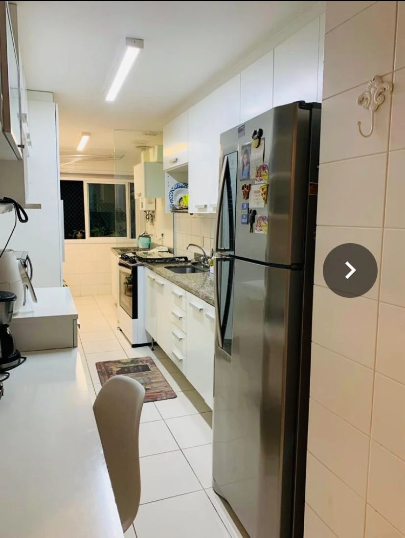 Furnished 145 m² apartment with 4 bedrooms and 2 parking spots — photo 7