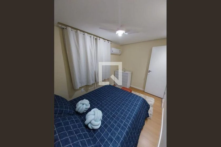 Furnished 2-bedroom apartment with a separate kitchen — photo 9