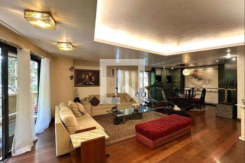 Duplex apartment with 3 en-suite bedrooms and laundry — photo 2