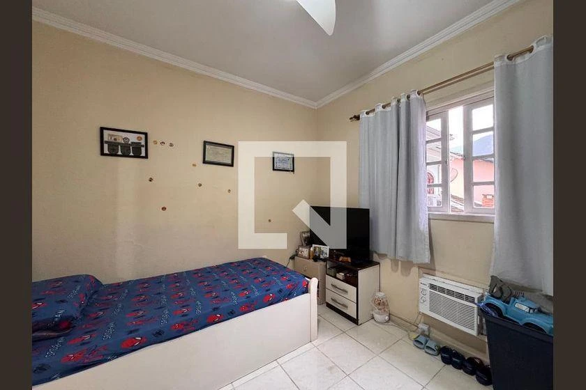 3-bedroom house with a mountain view in Rio de Janeiro — photo 15