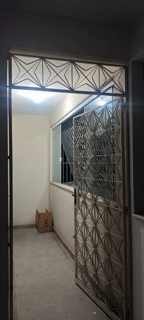 1-bedroom apartment with enclosed kitchen and parking — photo 18