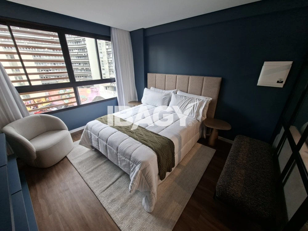 30 m² apartment with 1 bedroom and tall windows — photo 49