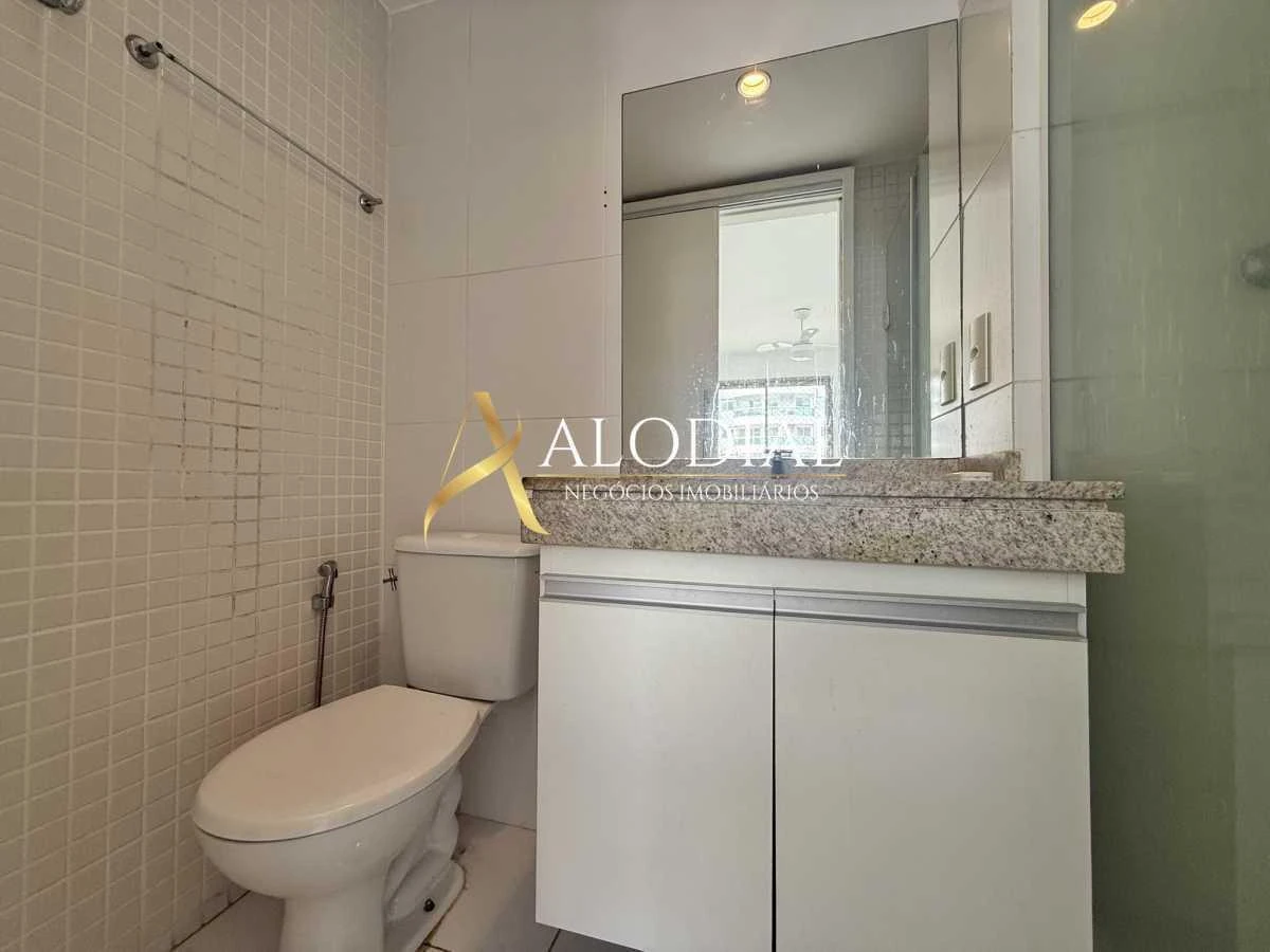 60 m² apartment with 2 bedrooms and 2 bathrooms — photo 18