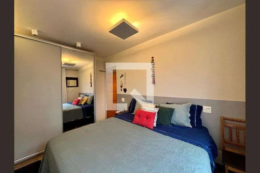 Renovated 2-bedroom apartment with city view, 85 m² — photo 5