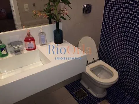 Furnished apartment with 4 bedrooms and enclosed balcony — photo 26